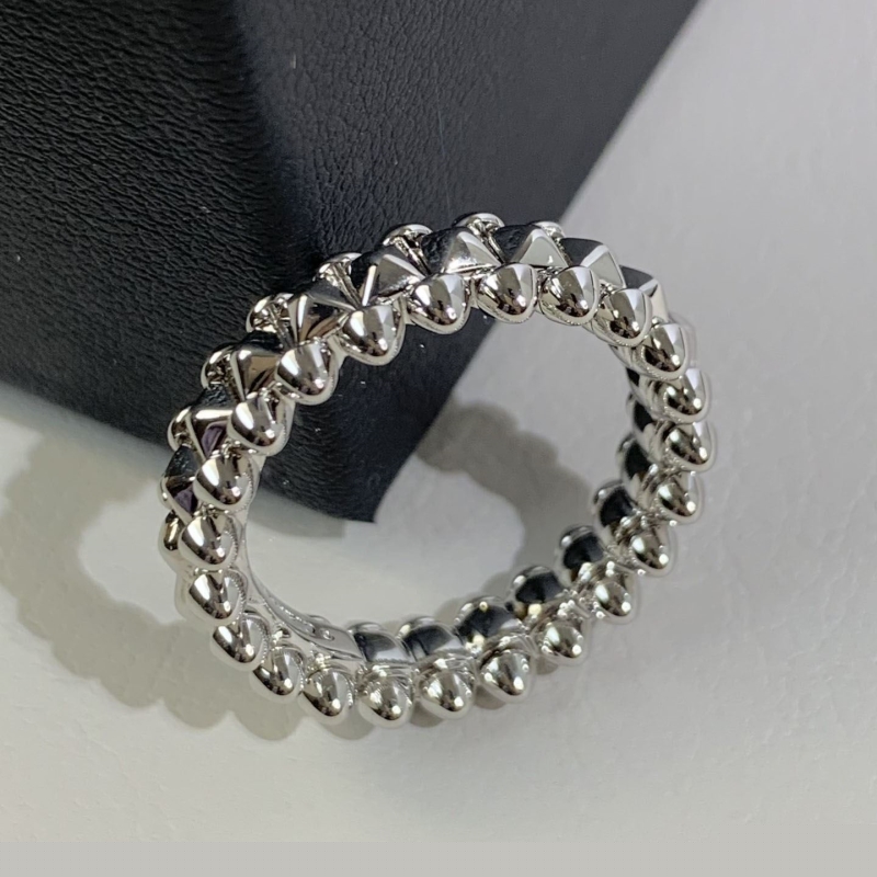 Ca*t*er rings